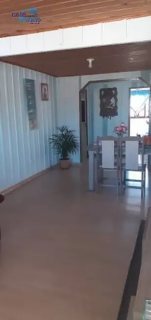 Casa com 3 quartos à venda, 50m2 em Guarituba, Piraquara - PR - imagem 7 Foto 7 de Casa com 3 quartos à venda, 50m2 em Guarituba, Piraquara - PR