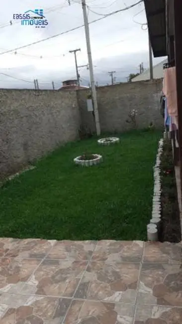 Casa com 3 quartos à venda, 50m2 em Guarituba, Piraquara - PR - imagem 3 Foto 3 de Casa com 3 quartos à venda, 50m2 em Guarituba, Piraquara - PR