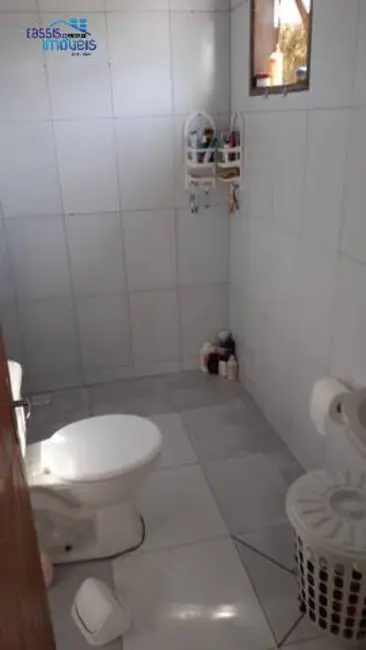 Casa com 3 quartos à venda, 50m2 em Guarituba, Piraquara - PR - imagem 9 Foto 9 de Casa com 3 quartos à venda, 50m2 em Guarituba, Piraquara - PR