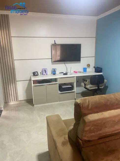 Casa com 1 quarto à venda, 360m2 em São Dimas, Colombo - PR - imagem 6 Foto 6 de Casa com 1 quarto à venda, 360m2 em São Dimas, Colombo - PR