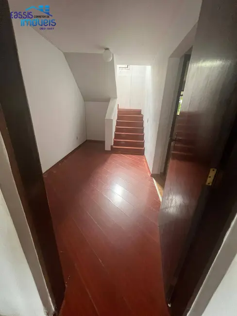 Casa com 3 quartos à venda, 121m2 em Cajuru, Curitiba - PR - imagem 5 Foto 5 de Casa com 3 quartos à venda, 121m2 em Cajuru, Curitiba - PR
