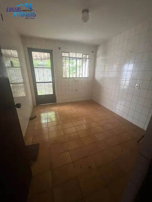 Casa com 3 quartos à venda, 121m2 em Cajuru, Curitiba - PR - imagem 4 Foto 4 de Casa com 3 quartos à venda, 121m2 em Cajuru, Curitiba - PR