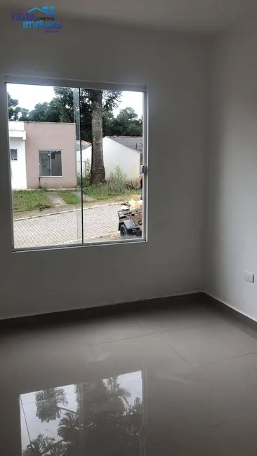 Casa com 3 quartos à venda, 57m2 em São Dimas, Colombo - PR - imagem 2 Foto 2 de Casa com 3 quartos à venda, 57m2 em São Dimas, Colombo - PR