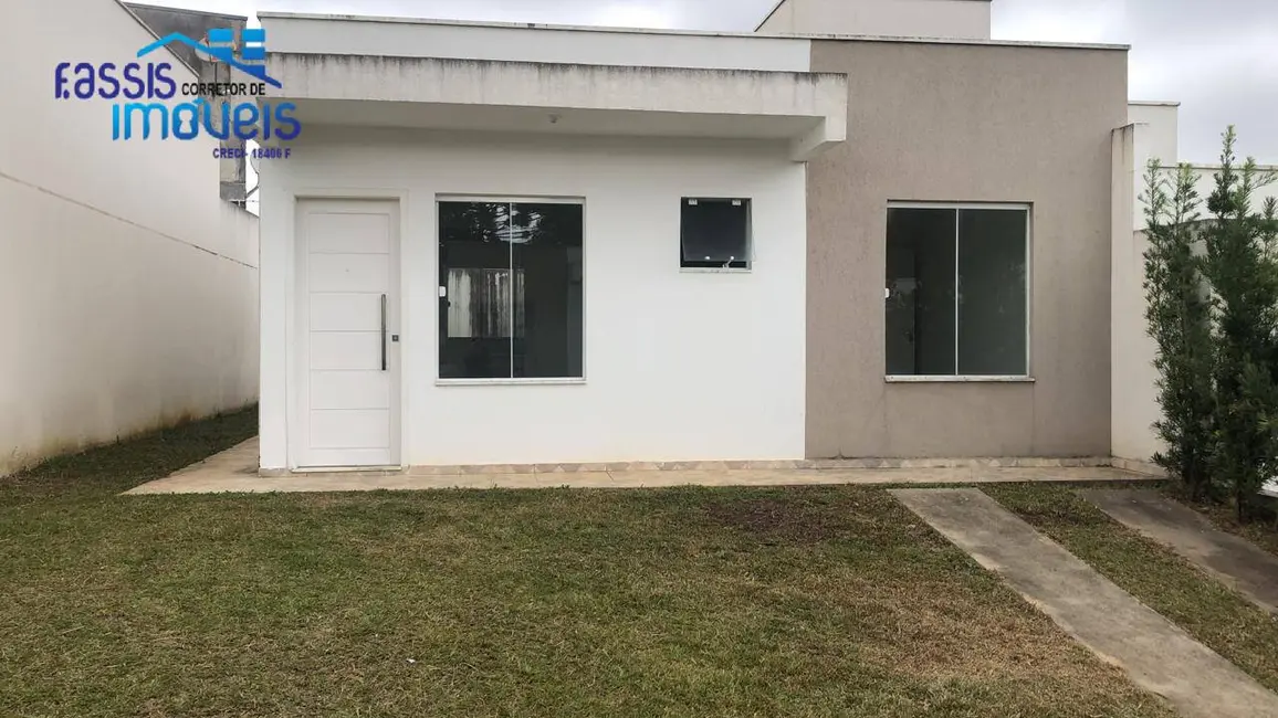Casa com 3 quartos à venda, 57m2 em São Dimas, Colombo - PR - imagem 1 Foto 1 de Casa com 3 quartos à venda, 57m2 em São Dimas, Colombo - PR