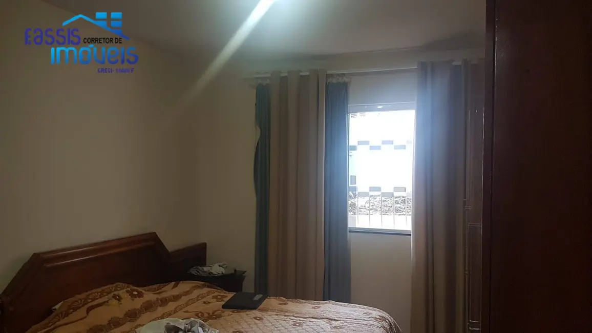 Casa com 3 quartos à venda, 90m2 em São Dimas, Colombo - PR - imagem 5 Foto 5 de Casa com 3 quartos à venda, 90m2 em São Dimas, Colombo - PR