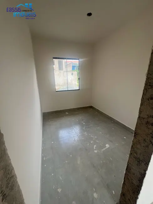 Casa com 3 quartos à venda, 60m2 em Das Graças, Colombo - PR - imagem 5 Foto 5 de Casa com 3 quartos à venda, 60m2 em Das Graças, Colombo - PR
