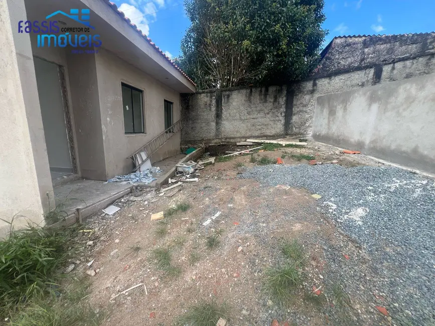 Casa com 3 quartos à venda, 60m2 em Das Graças, Colombo - PR - imagem 4 Foto 4 de Casa com 3 quartos à venda, 60m2 em Das Graças, Colombo - PR