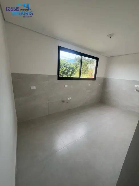 Casa com 3 quartos à venda, 110m2 em Paloma, Colombo - PR - imagem 3 Foto 3 de Casa com 3 quartos à venda, 110m2 em Paloma, Colombo - PR