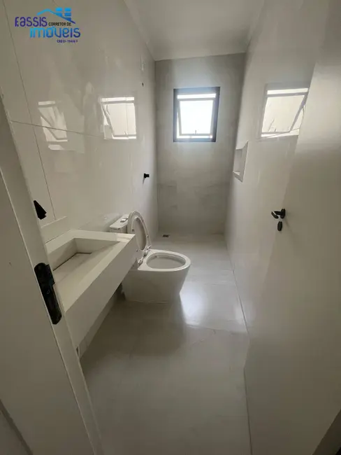 Casa com 3 quartos à venda, 110m2 em Paloma, Colombo - PR - imagem 5 Foto 5 de Casa com 3 quartos à venda, 110m2 em Paloma, Colombo - PR
