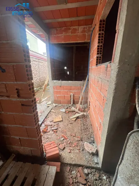 Casa com 3 quartos à venda, 82m2 em Guaraituba, Colombo - PR - imagem 3 Foto 3 de Casa com 3 quartos à venda, 82m2 em Guaraituba, Colombo - PR