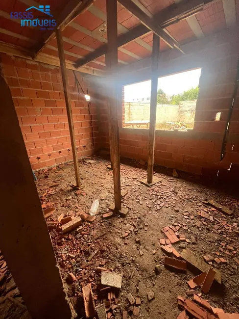 Casa com 3 quartos à venda, 82m2 em Guaraituba, Colombo - PR - imagem 5 Foto 5 de Casa com 3 quartos à venda, 82m2 em Guaraituba, Colombo - PR