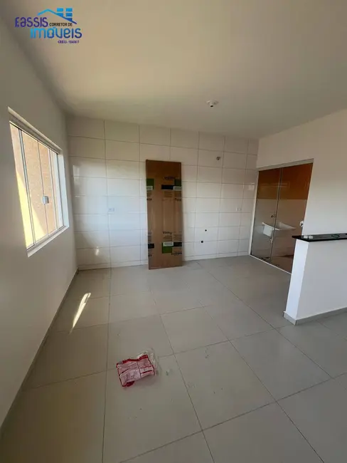 Casa com 3 quartos à venda, 59m2 em Campina do Arruda, Almirante Tamandare - PR - imagem 8 Foto 8 de Casa com 3 quartos à venda, 59m2 em Campina do Arruda, Almirante Tamandare - PR