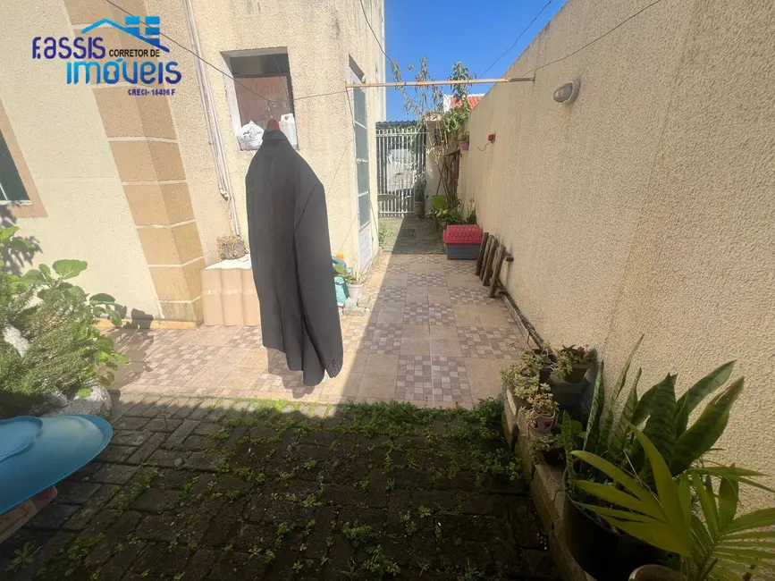 Apartamento com 2 quartos à venda, 64m2 em Rio Verde, Colombo - PR - imagem 8 Foto 8 de Apartamento com 2 quartos à venda, 64m2 em Rio Verde, Colombo - PR