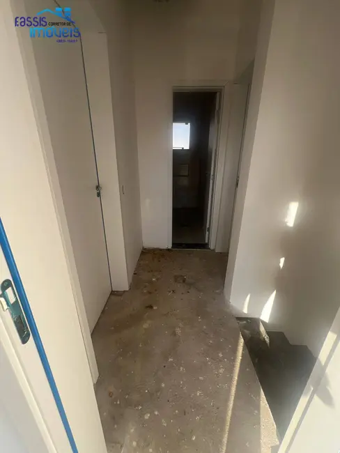 Sobrado com 3 quartos à venda, 81m2 em Guarani, Colombo - PR - imagem 5 Foto 5 de Sobrado com 3 quartos à venda, 81m2 em Guarani, Colombo - PR