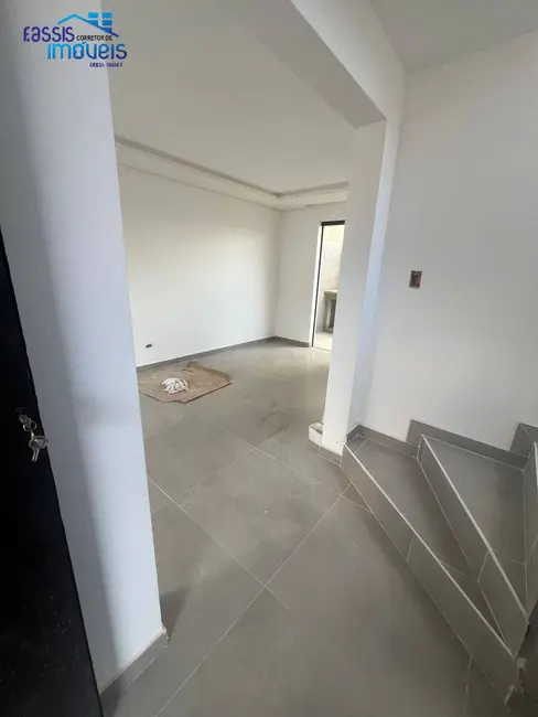 Sobrado com 3 quartos à venda, 88m2 em Paloma, Colombo - PR - imagem 7 Foto 7 de Sobrado com 3 quartos à venda, 88m2 em Paloma, Colombo - PR