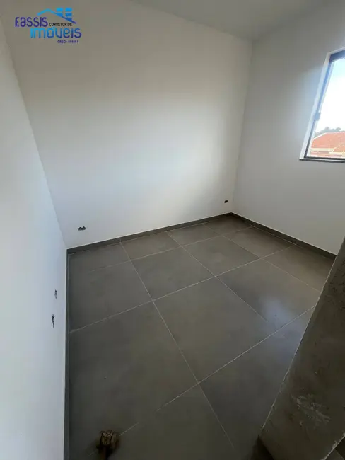 Sobrado com 3 quartos à venda, 88m2 em Paloma, Colombo - PR - imagem 4 Foto 4 de Sobrado com 3 quartos à venda, 88m2 em Paloma, Colombo - PR