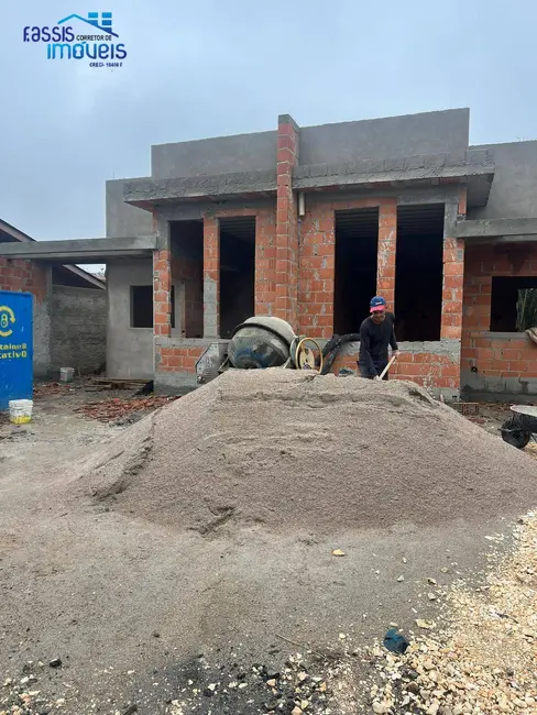 Casa com 3 quartos à venda, 251m2 em Guarani, Colombo - PR - imagem 3 Foto 3 de Casa com 3 quartos à venda, 251m2 em Guarani, Colombo - PR