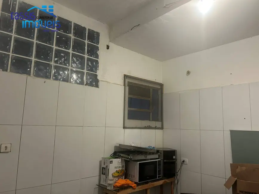 Foto 19 de Loja para alugar em Jardim das Américas, Curitiba - PR