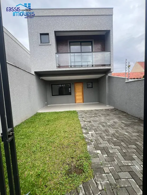 Casa com 3 quartos à venda, 110m2 em Boa Vista, Curitiba - PR - imagem 2 Foto 2 de Casa com 3 quartos à venda, 110m2 em Boa Vista, Curitiba - PR