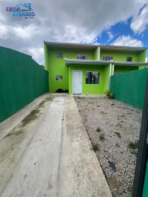 Foto 2 de Sobrado com 3 quartos à venda, 75m2 em Canguiri, Colombo - PR