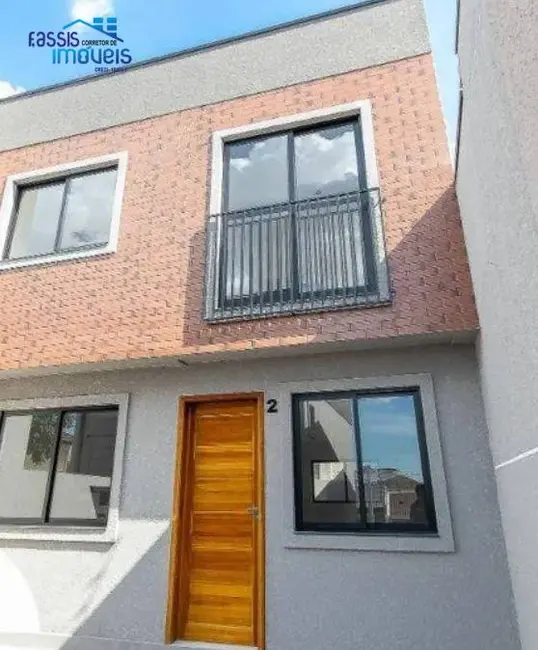 Sobrado com 3 quartos à venda, 92m2 em Santa Cândida, Curitiba - PR - imagem 2 Foto 2 de Sobrado com 3 quartos à venda, 92m2 em Santa Cândida, Curitiba - PR