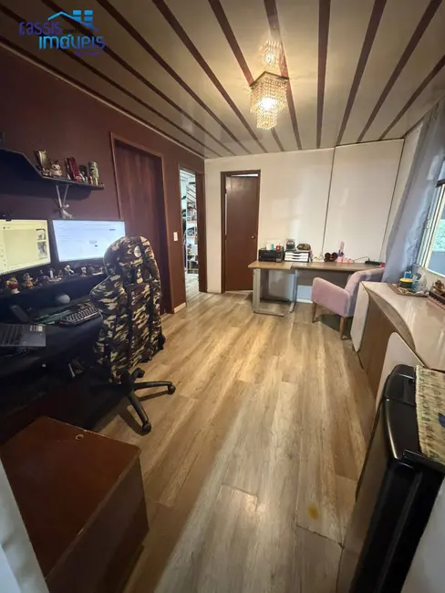 Foto 4 de Casa com 4 quartos à venda, 270m2 em Atuba, Colombo - PR