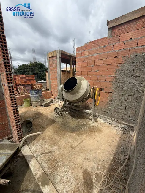 Foto 3 de Casa com 3 quartos à venda, 60m2 em Osasco, Colombo - PR