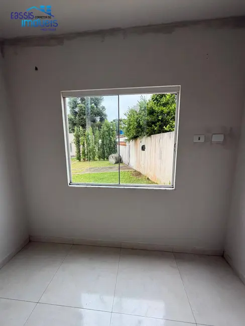 Foto 8 de Casa com 3 quartos para alugar, 56m2 em São Dimas, Colombo - PR