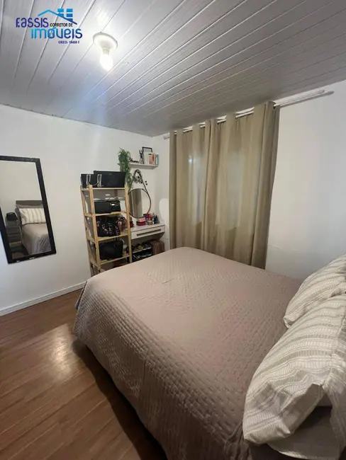 Casa com 2 quartos à venda, 48m2 em Guaraituba, Colombo - PR - imagem 5 Foto 5 de Casa com 2 quartos à venda, 48m2 em Guaraituba, Colombo - PR