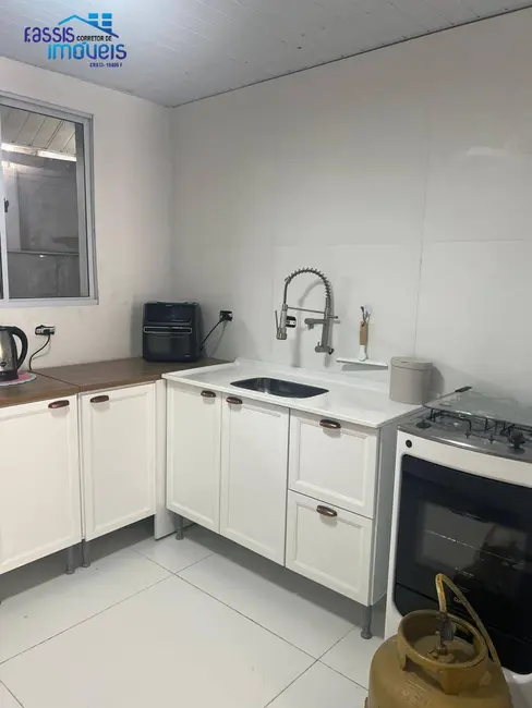 Casa com 2 quartos à venda, 48m2 em Guaraituba, Colombo - PR - imagem 2 Foto 2 de Casa com 2 quartos à venda, 48m2 em Guaraituba, Colombo - PR