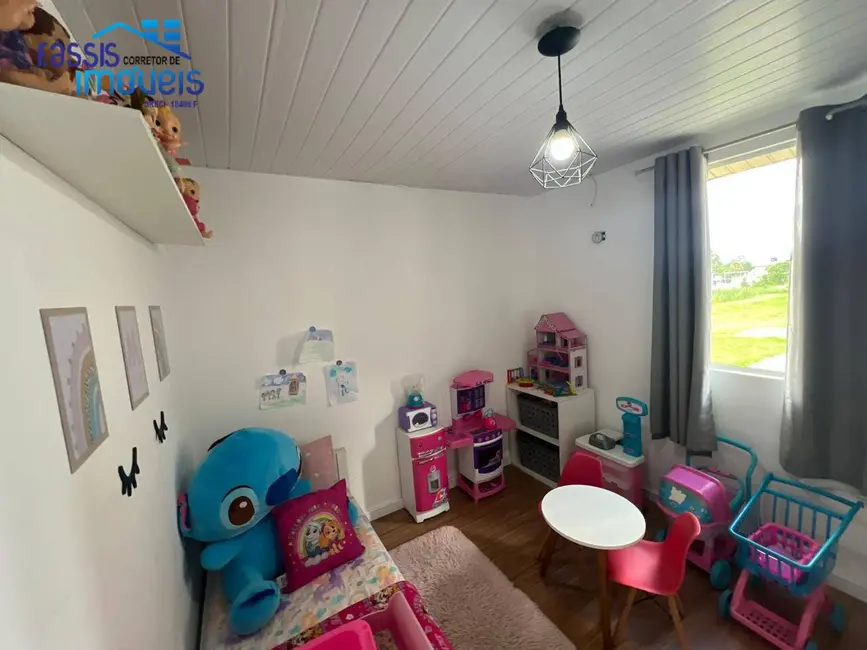 Casa com 2 quartos à venda, 48m2 em Guaraituba, Colombo - PR - imagem 8 Foto 8 de Casa com 2 quartos à venda, 48m2 em Guaraituba, Colombo - PR