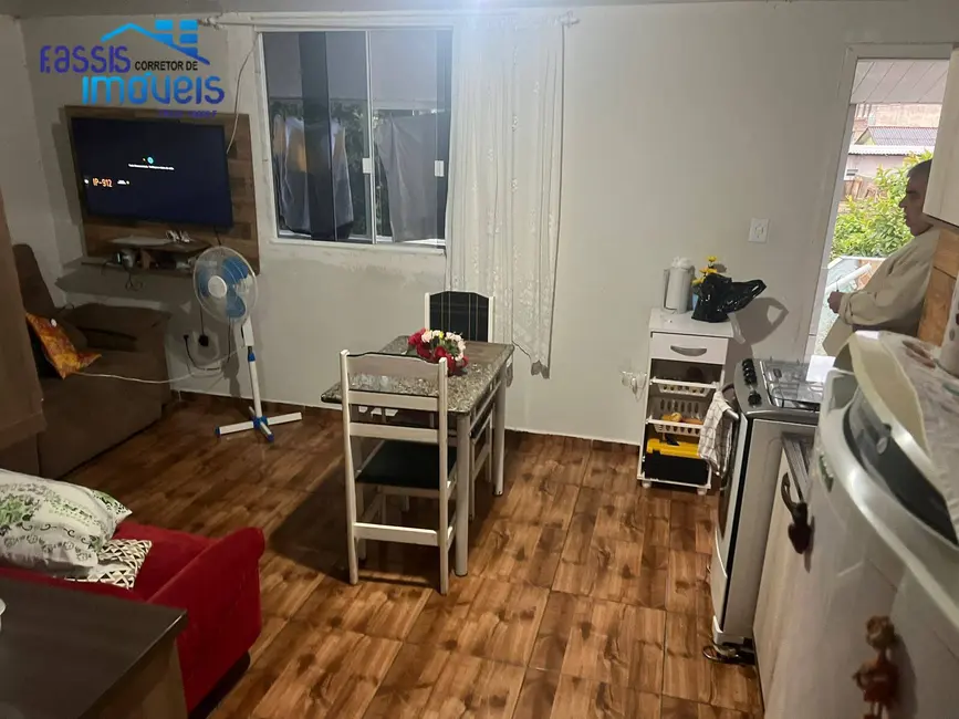 Foto 7 de Casa com 6 quartos à venda, 150m2 em Guaraituba, Colombo - PR