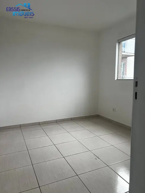 Foto 3 de Apartamento com 2 quartos à venda, 46m2 em Guaraituba, Colombo - PR