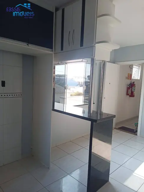 Foto 5 de Apartamento com 2 quartos à venda, 48m2 em Campo Pequeno, Colombo - PR