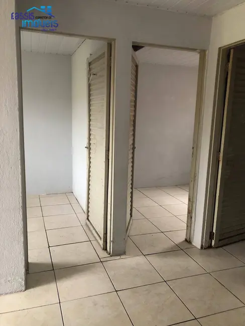 Foto 3 de Casa com 2 quartos à venda, 45m2 em Osasco, Colombo - PR