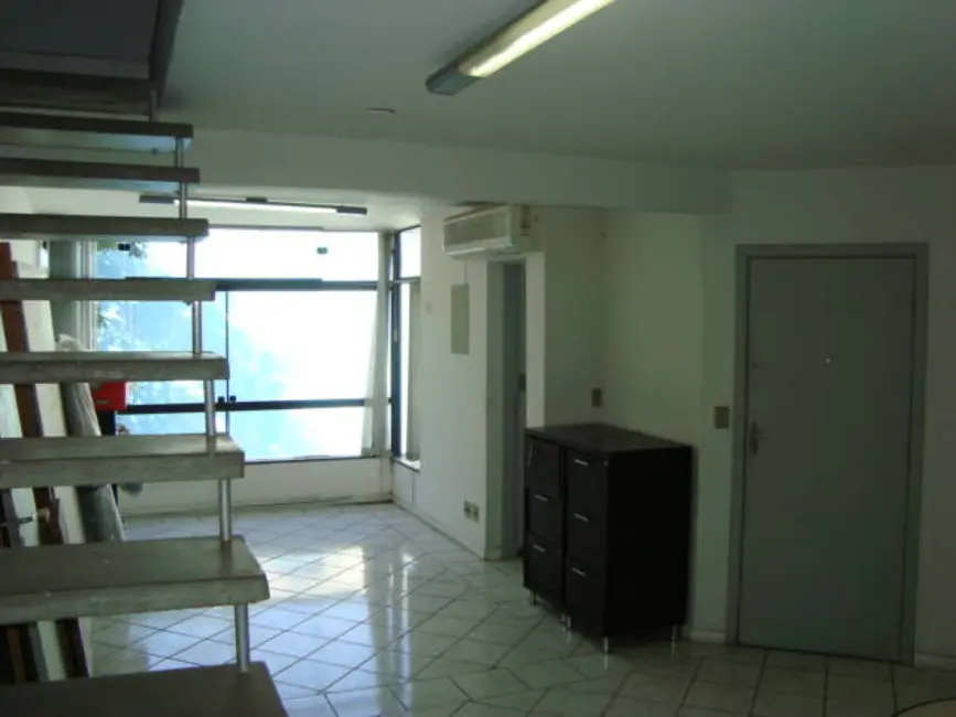 Foto 3 de Sala Comercial para alugar, 72m2 em Condomínio Centro Comercial Alphaville, Barueri - SP