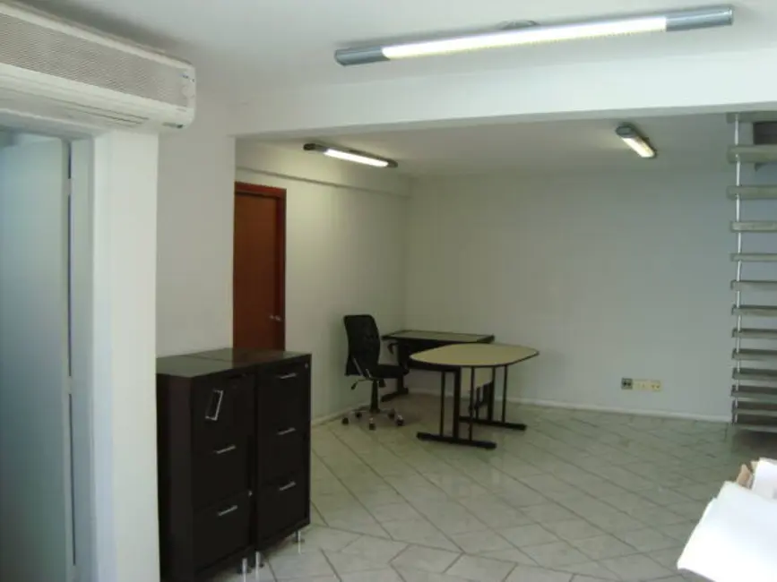 Foto 4 de Sala Comercial para alugar, 72m2 em Condomínio Centro Comercial Alphaville, Barueri - SP
