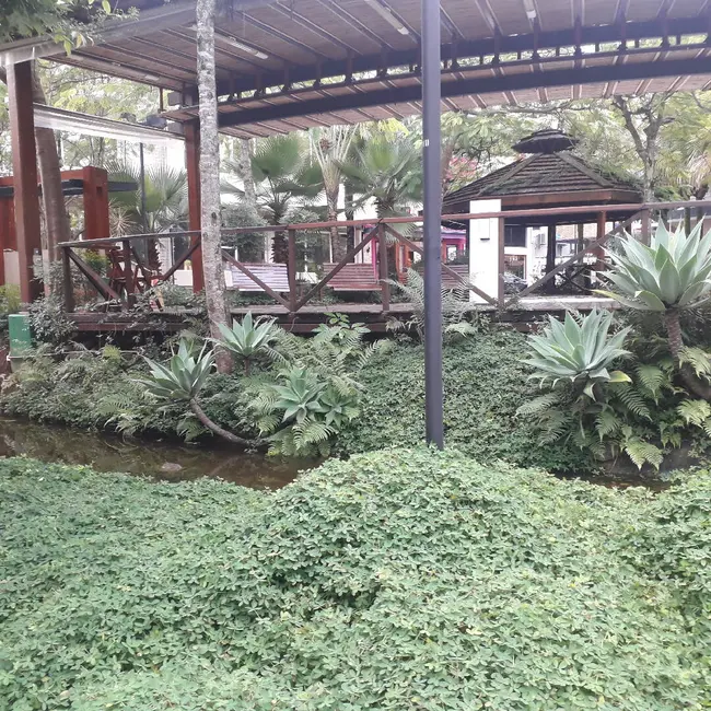 Sala Comercial à venda, 100m2 em Condomínio Centro Comercial Alphaville, Barueri - SP - imagem 3 Foto 3 de Sala Comercial à venda, 100m2 em Condomínio Centro Comercial Alphaville, Barueri - SP