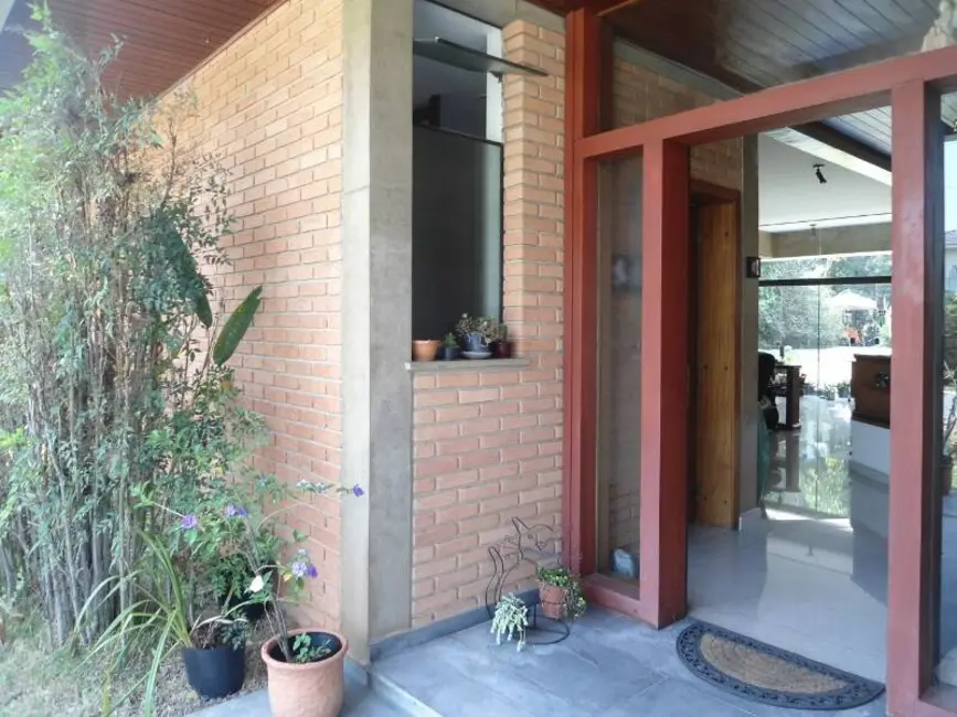 Casa com 3 quartos à venda, 400m2 em Alphaville, Santana De Parnaiba - SP - imagem 9 Foto 9 de Casa com 3 quartos à venda, 400m2 em Alphaville, Santana De Parnaiba - SP