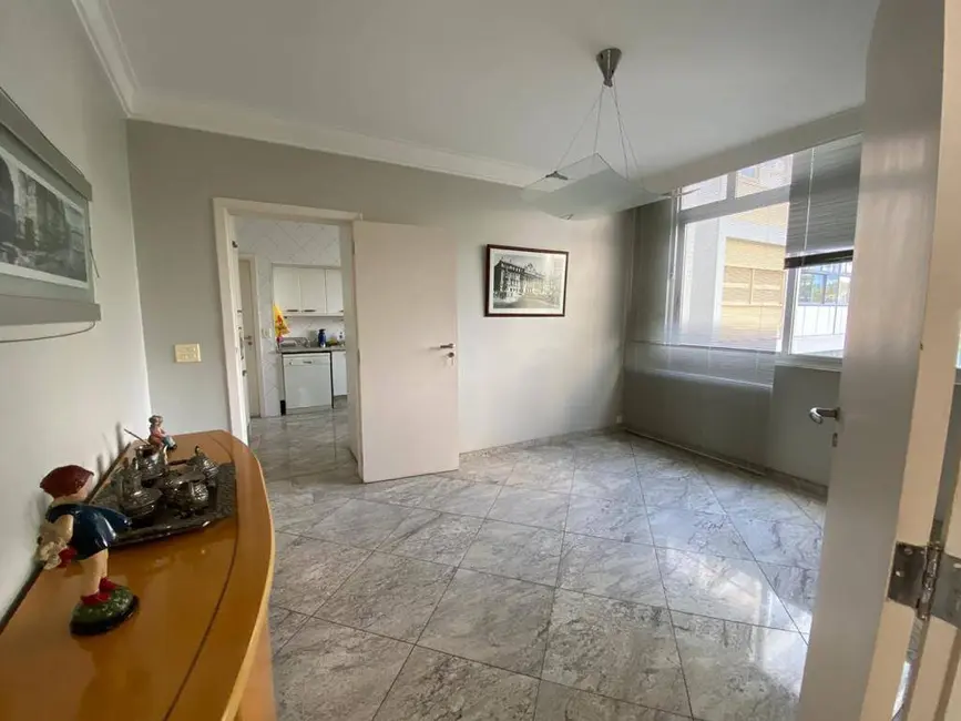 Foto 5 de Apartamento com 4 quartos à venda, 319m2 em Higienópolis, São Paulo - SP