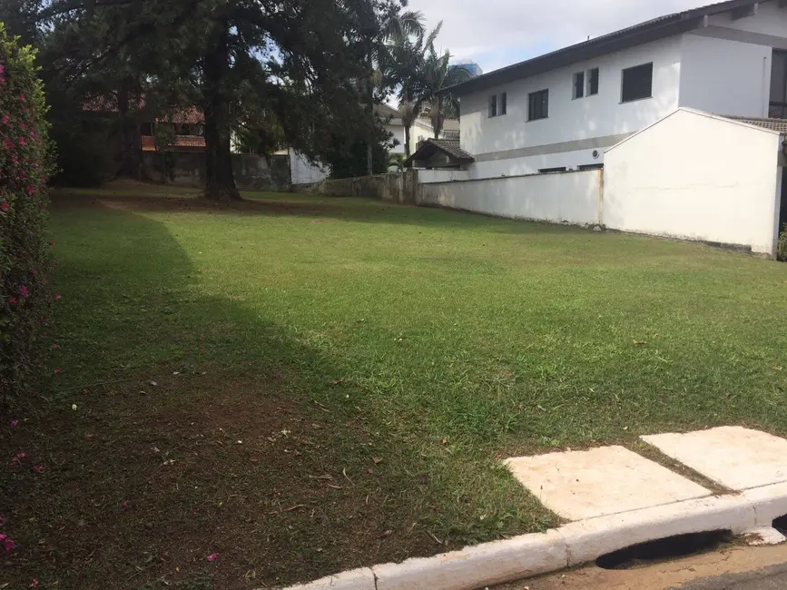 Foto 1 de Terreno / Lote à venda, 656m2 em Barueri - SP