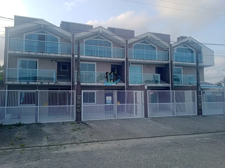 Foto 1 de Casa com 3 quartos à venda, 170m2 em Pontal Do Parana - PR