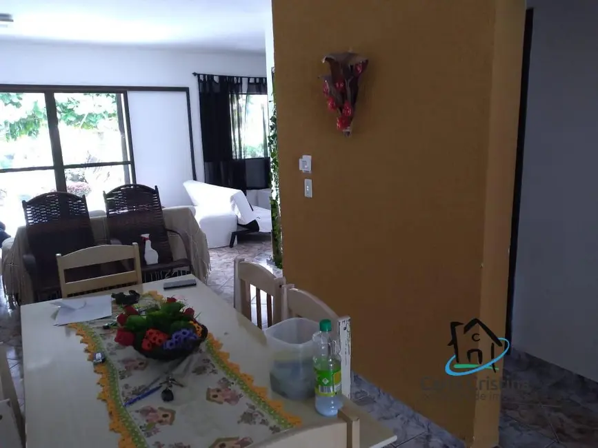 Foto 9 de Casa com 3 quartos à venda, 250m2 em Matinhos - PR