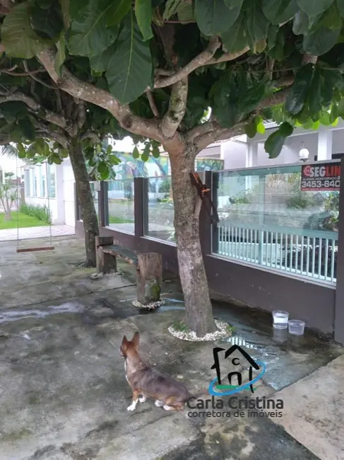 Foto 2 de Casa com 3 quartos à venda, 250m2 em Matinhos - PR