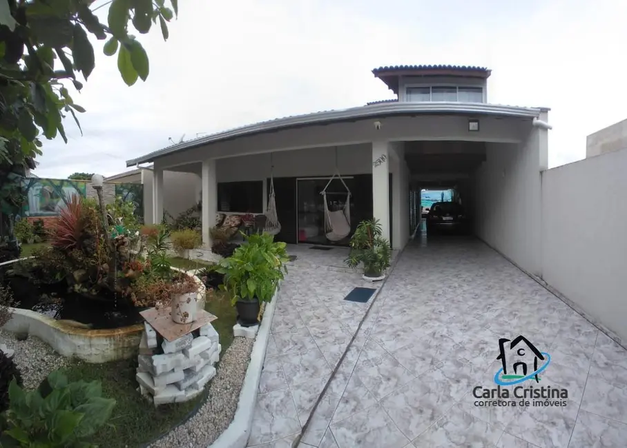 Foto 1 de Casa com 3 quartos à venda, 250m2 em Matinhos - PR