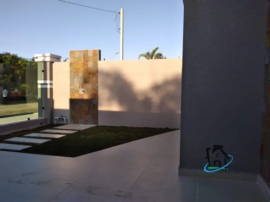 Foto 3 de Casa com 2 quartos à venda, 60m2 em Pontal Do Parana - PR