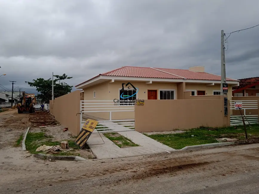 Foto 1 de Casa com 2 quartos à venda, 56m2 em Ipanema, Pontal Do Parana - PR