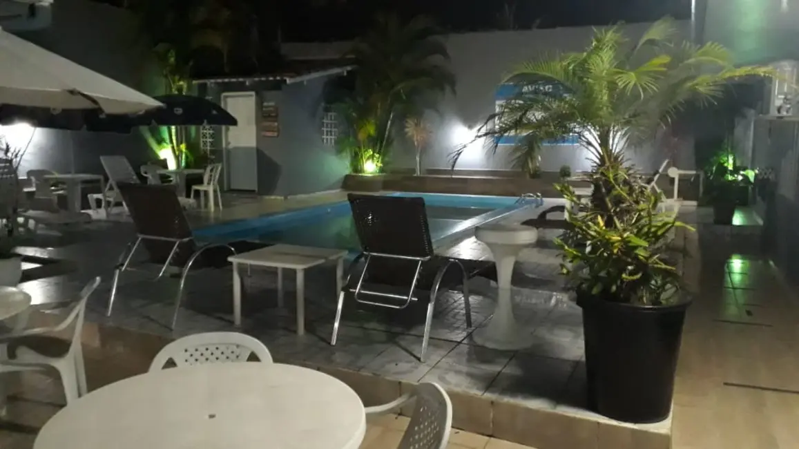 Foto 2 de Sala Comercial com 11 quartos à venda, 750m2 em Pontal Do Parana - PR