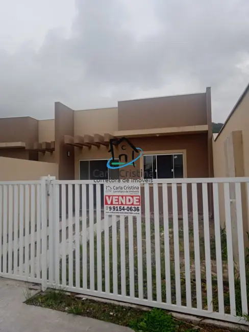 Foto 1 de Casa com 3 quartos à venda, 82m2 em Matinhos - PR