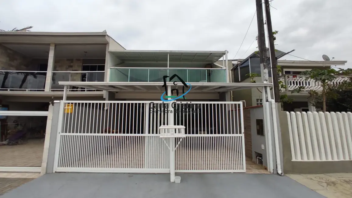 Foto 1 de Casa com 4 quartos à venda, 200m2 em Pontal Do Parana - PR